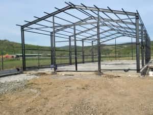 vând structură metalică 25 lungime 10 lățime patru la ștreașină din ip — miniatura 4