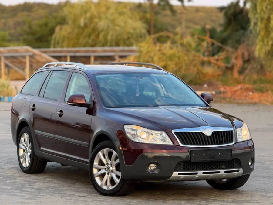 Skoda  OCTAVIA  2.0TDI  2010   SCOUT recent adusă — fotografie 1 din 10