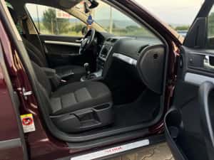 Skoda  OCTAVIA  2.0TDI  2010   SCOUT recent adusă — miniatura 6