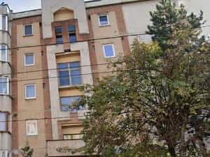 Proprietar, ap. 4 camere decomandate, Gheorgheni, bd. Titulescu, et. 2 — miniatura 2