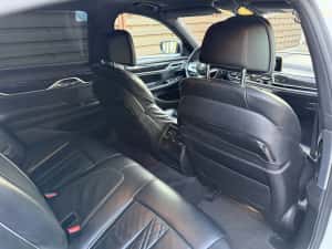 Bmw Seria 7 2018 M Paket Trapa — miniatura 7