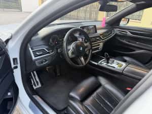 Bmw Seria 7 2018 M Paket Trapa — miniatura 8