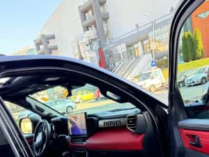 Toyota Sequoia TRD Pro 2023 – Putere și Aventură Hibridă” — miniatura 7