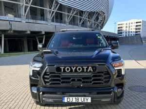 Toyota Sequoia TRD Pro 2023 – Putere și Aventură Hibridă” — miniatura 9