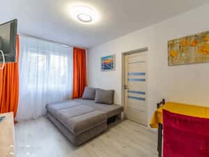 Apartament 3 camere modern in Intim — miniatura 2