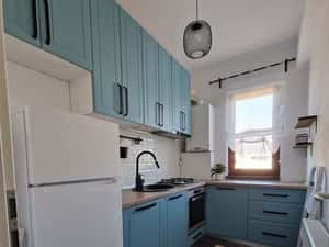 Inchiriez apartament — miniatura 1