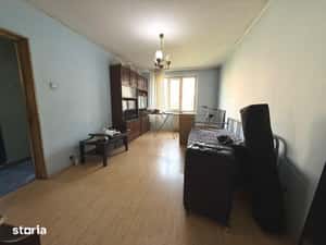 Apartament 3 camere Crangasi in Bloc din 1985 - 5min de Metrou Crangas — miniatura 4