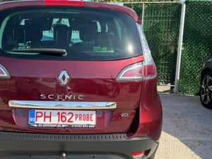 Renault Scenic Manuală 110 HP Diesel — miniatura 5