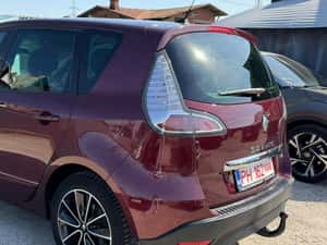 Renault Scenic Manuală 110 HP Diesel — miniatura 6
