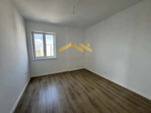 Apartament -2 camere - torontalului — miniatura 4