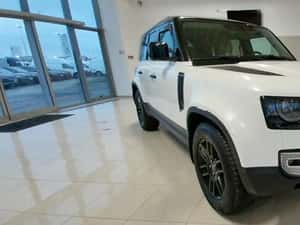 Land Rover Defender S Automată Hibrid (D/E) 249 HP