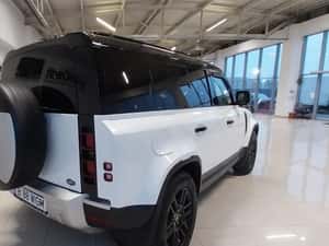 Land Rover Defender S Automată Hibrid (D/E) 249 HP — miniatura 7