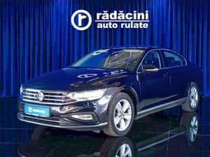 Volkswagen Passat Automată 150 HP Diesel — miniatura 4