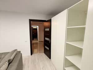 Proprietar inchiriez apartament Aviatiei — miniatura 5
