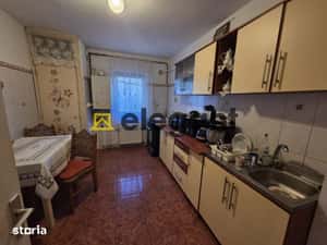 3 decomandate, 75 mp, centrala, AC, bloc izolat, mobilat, Cornitoiu — miniatura 5