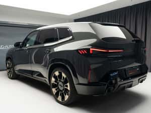 BMW XM - Iconig Glow - H&K - Massage — miniatura 4