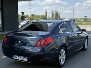 Peugeot 508 Hybrid 4x4 — miniatura 3