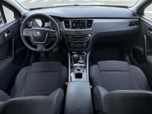 Peugeot 508 Hybrid 4x4 — miniatura 6