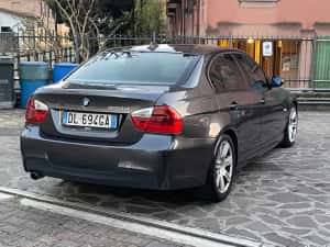BMW E90 320d 2007 Pachet M — miniatura 4