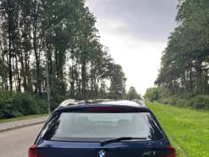 BMW X1 xDrive 2.0 diesel — miniatura 4