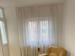 Inchiriez garsoniera decomandata — miniatura 4