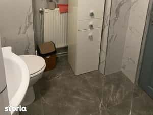 Inchiriez garsoniera decomandata — miniatura 6