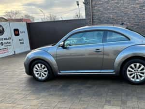Volkswagen Beetle 2014, 212.000 km, 6.700 EUR — miniatura 7
