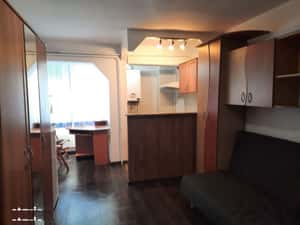 Proprietar inchiriez garsoniera cu AER CONDITIONAT in cartier Galata — miniatura 3