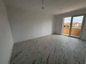 Disponibil Imediat. Decomandat. Bucatarie inchisa. Balcon. — miniatura 2