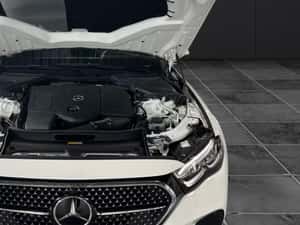 Mercedes-Benz E 300 e Avantgarde — miniatura 4