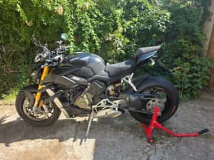 Ducati Streetfighter V4S 2021 – Dark Stealth – Istoric Complet Metrotehnica — miniatura 2