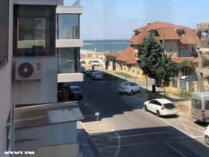Faleză Nord, plaja Vision, 2cam, frontal la mare, termen lung, parcare — miniatura 3