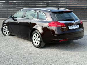 Vand Opel Insignia 2012 Diesel 1998 cmc Neavariata — miniatura 3