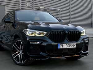 BMW X6 M pachet Km reali fara accidente!! — miniatura 2