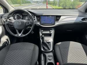 Opel Astra K An fabricatie 2019 Facelift Motor 1.6 CDTI 120 CP 6+1 Viteze Km 184.000 Reali ! Impecabila — miniatura 6