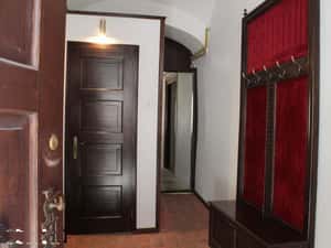 Duplex ultracentral, langa Biserica Neagra — miniatura 3