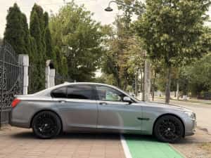 Bmw 740 XDrive 4 Butoane — miniatura 5