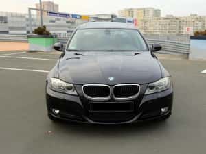 BMW Seria 3 Trapa Xenon Navigatie Recent adusa — miniatura 3