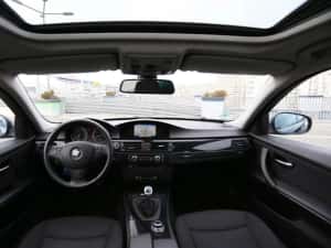 BMW Seria 3 Trapa Xenon Navigatie Recent adusa — miniatura 7