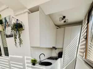 Super apartament 3 camere utilat și mobilat complet zona liniștită M Residence — miniatura 7