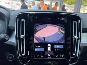 Volvo XC40 Automată 129 HP Benzină — miniatura 7