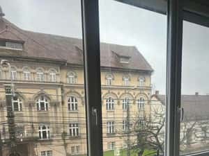 Apartament cu 2 camere, mobilat, în Campus Universitar