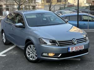 Volkswagen Passat 2011, 157.300 km, Diesel, Automat — miniatura 3