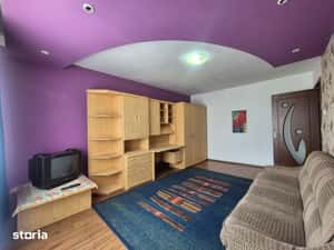 Apartament 4 camere, situat in Targu Jiu, Strada G.ral Christian Tell — miniatura 3
