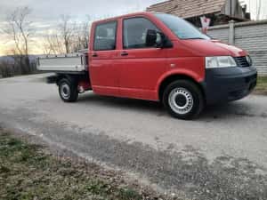 Wolkswagen T5/2008/6/locuri — miniatura 4