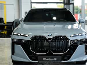 BMW 740 Automată 299 HP Diesel — miniatura 2