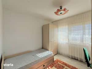 Apartament 3 camere, etaj intermediar, Complex Studentesc-Olimpia — miniatura 5