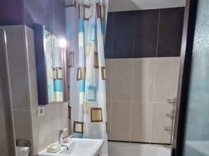 Inchiriez apartament 3 camere — miniatura 5