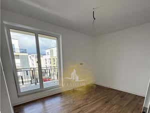 Ciarda Rosie - 3 camere , Bloc nou , Loc de parcare — miniatura 3