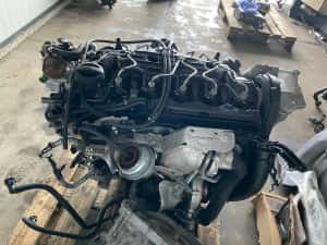 Motor VOLVO XC60 D5244T17 36001936 — miniatura 6